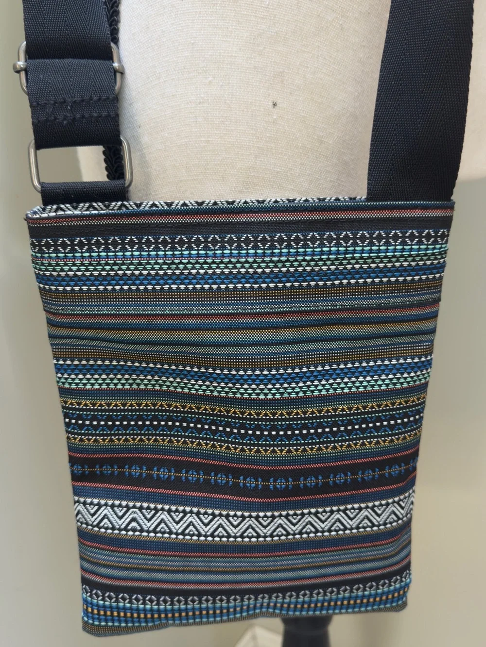 Striped Geometric Patterned Crossbody Bag